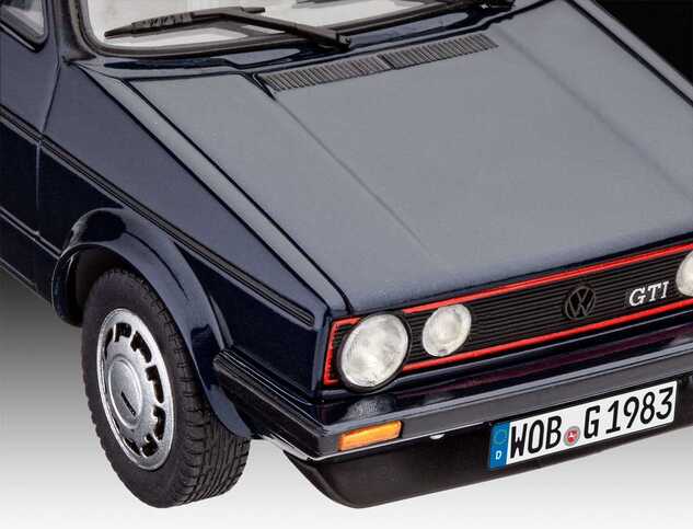 Geschenk-Set Auto 05694 - 35 Jahre VW Golf 1 GTi Pirelli (1:24)