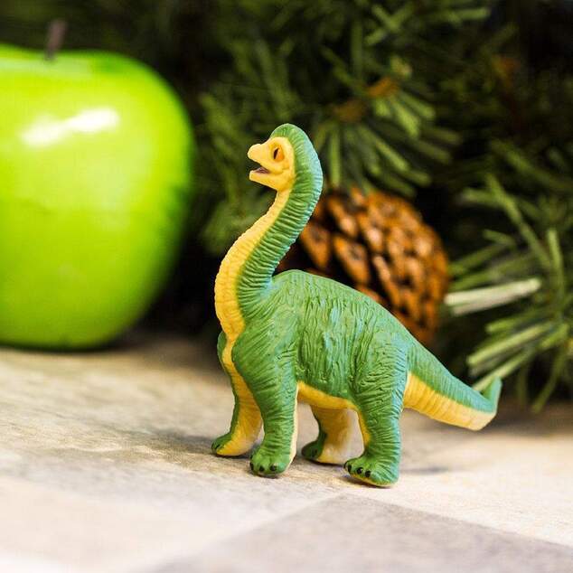 Safari® Brachiosaurus mláďa dinosaura