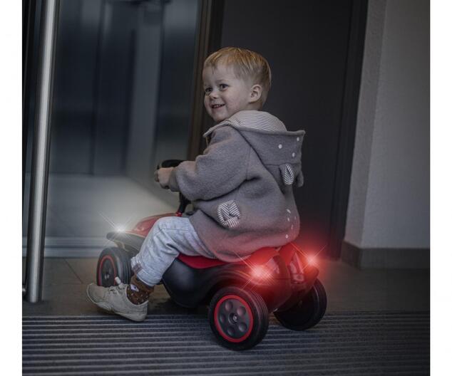 BIG Auto odrážadlo BIG Bobby Car Next 2.0 červené