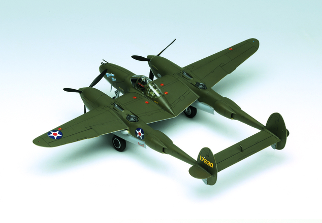 Modellbausatz Flugzeug 12208 - P-38F LIGHTNING GLACIER GIRL (1:48)