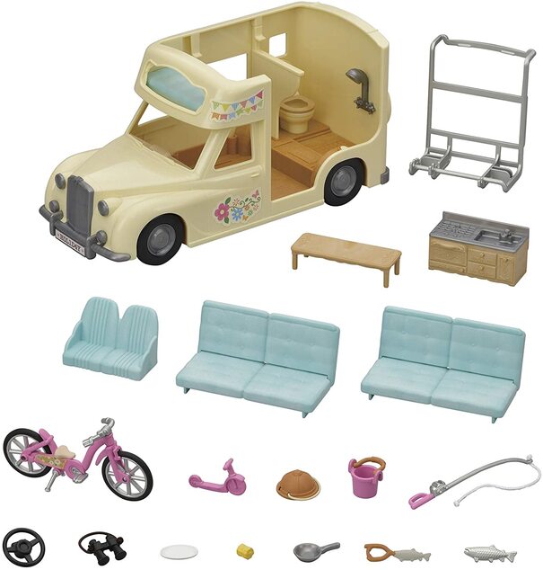 Sylvanian Families Családi lakókocsi kiegészítőkkel
