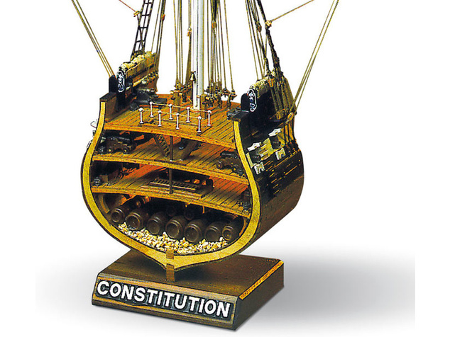 MAMOLI USS Constitution priečny rez 1:93