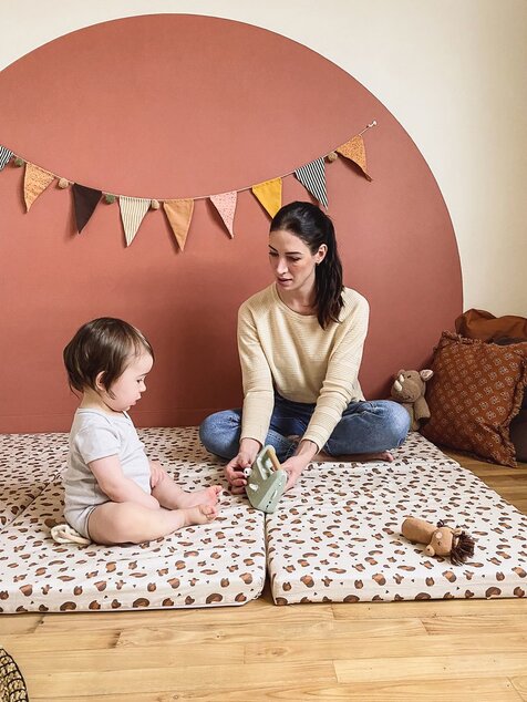 Tappetino da gioco pieghevole imbottito per bambini 5 in 1, Leopardo