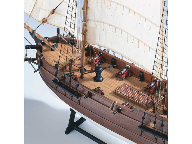 AMATI Adventure pirátska loď 1760 1:60 kit