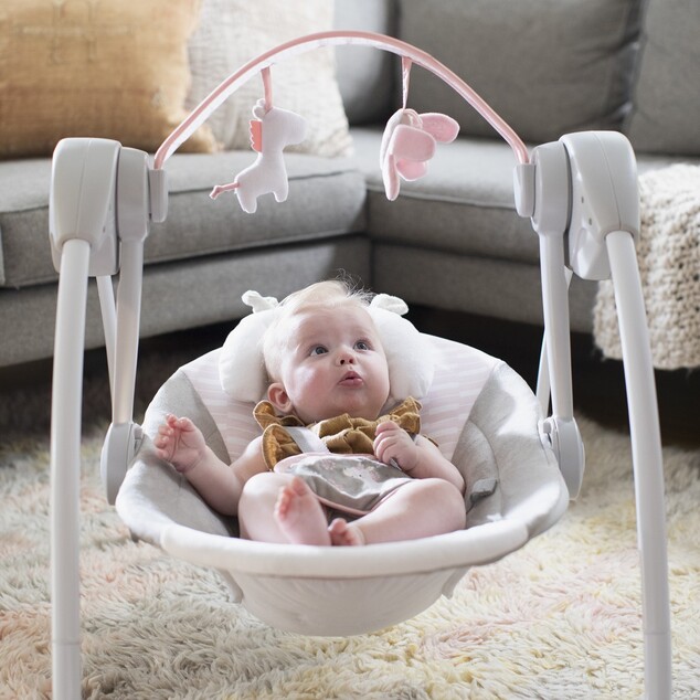 Hojdačka s melódiou Flora the Unicorn™ 0m+, do 9kg