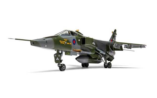 Classic Kit letadlo A11010 - SEPECAT Jaguar GR.1/GR.1A (1:48)