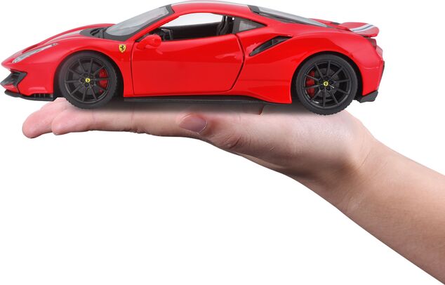 Bburago 1:24 Ferrari  TOP 488 Pista (red)