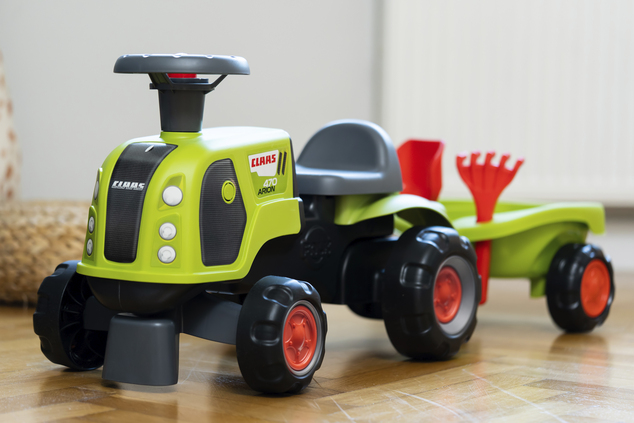 Falk Traktor Baby Claas mit Lenkrad, Hupe, Anhänger, Rechen und Schaufel
