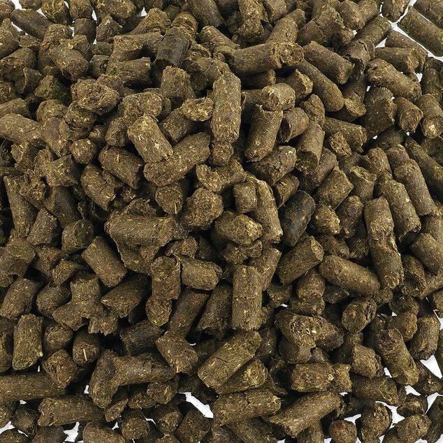 Krmivo Nature Land Complete pre králiky a zakrpatené králiky pelety 900g