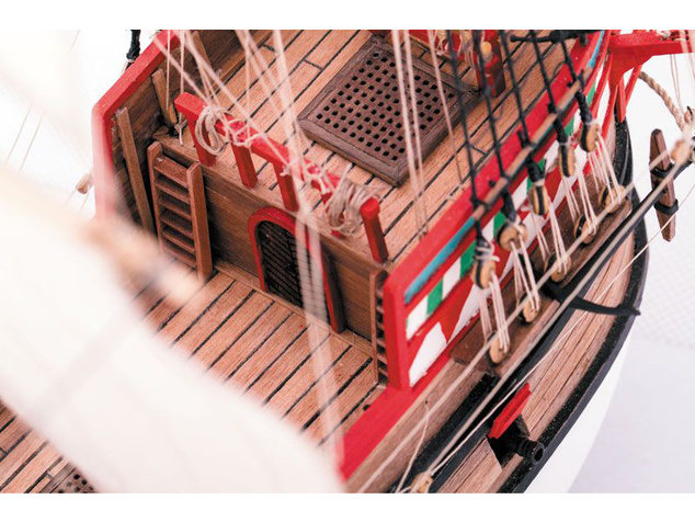 Dušok Golden Hind 1577 1:72 kit