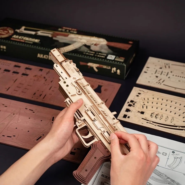 RoboTime 3D Holzmechanisches Puzzle Sturmgewehr AK-47