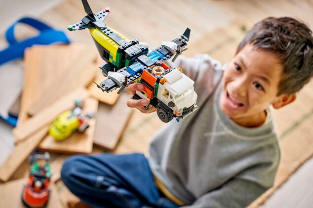 LEGO® City 60505 Remix: Lietadlo, servisné vozidlo a vznášadlo