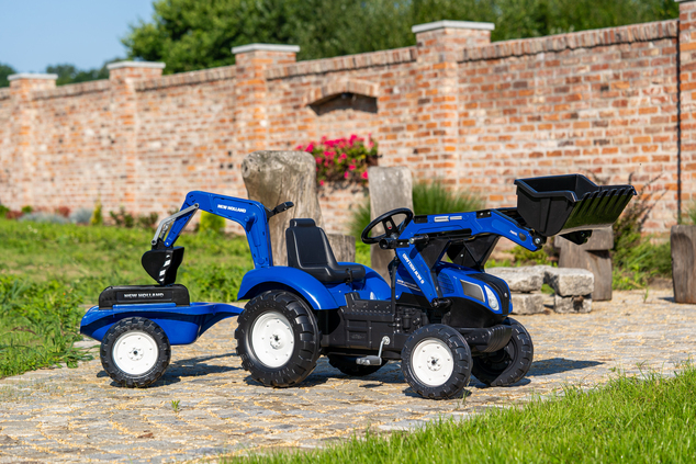 Falk Šliapací traktor 3090Y New Holland T8 elülső rakodóval és pótkocsival kék