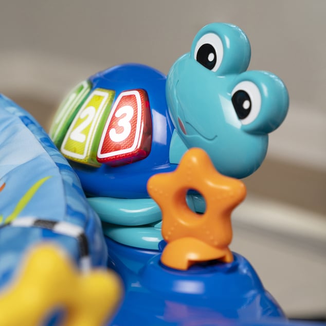 BABY EINSTEIN Skakalec Neptune’s Ocean Discovery™ 6m+ do 11kg