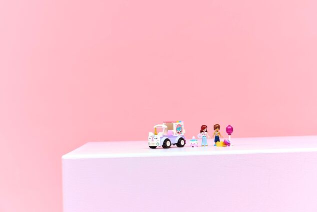 LEGO® Friends 42675 Jednorožie donáškové auto s tortou