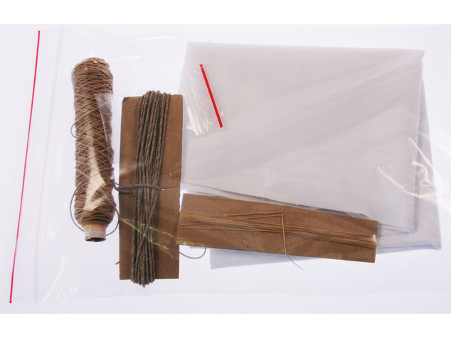 Dušok Vikingská loď Knarr 1:72 kit