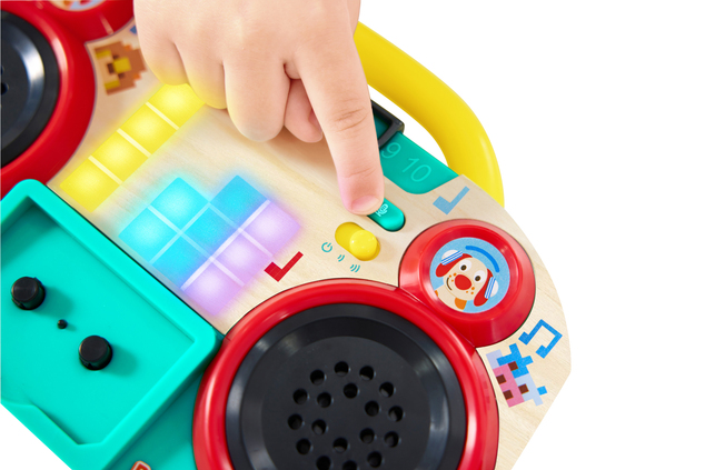 Hape Boombox rádio s mikrofónom Pixelz - so svetelnými a zvukovými efektmi