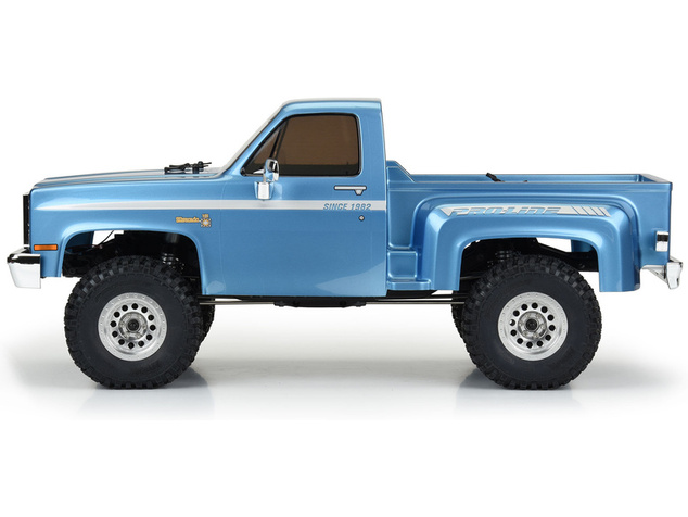 Axial SCX10 III Base Camp Chevrolet K10 1982 1:10 4WD RTR