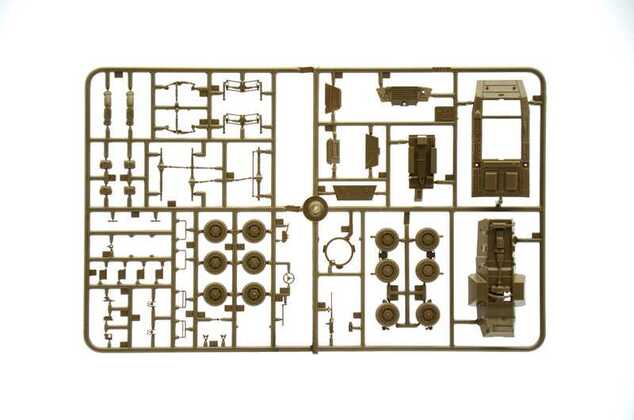 Model Kit katonai 7087 - M8 Greyhound / M20 (1:72)