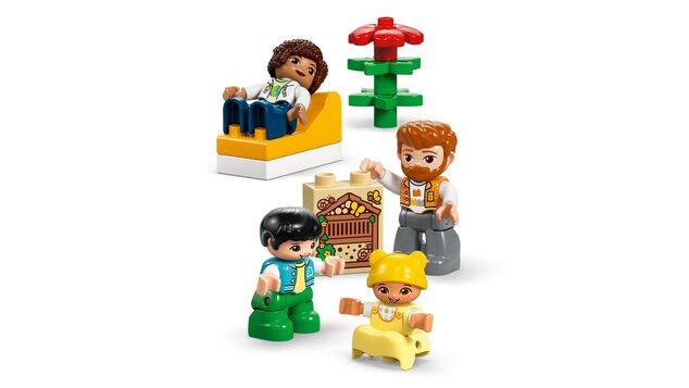 LEGO® DUPLO® 10470 Moderný rodinný dom 3 v 1 s figúrkami