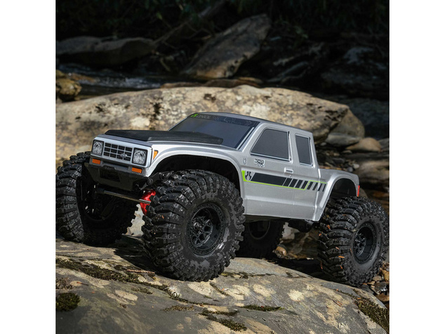 Axial SCX10 III Coyote 4WD 1:10 RTR strieborný