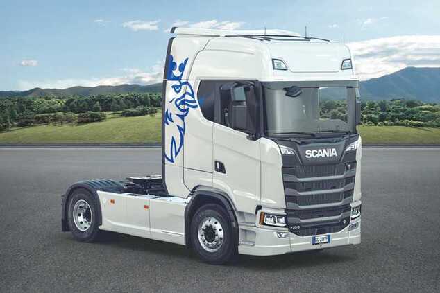 Model Kit truck 3965 - Scania S770 V8 "White Cab" (1:24)