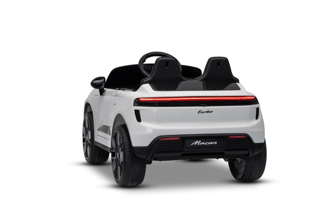 Elektrické autíčko Porsche Macan 12V s pohonom zadných kolies a licenciou (Jednomiestne),