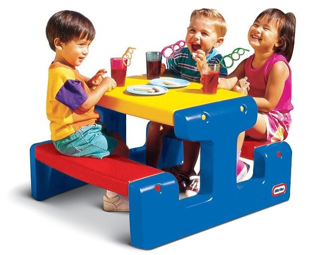 Little Tikes Detský piknikový stolík Junior Primary