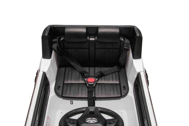 Elektrické autíčko Toyota Landcruiser 12V, biele, široké jednomiestne sedadlo, 2,4 GHz dia