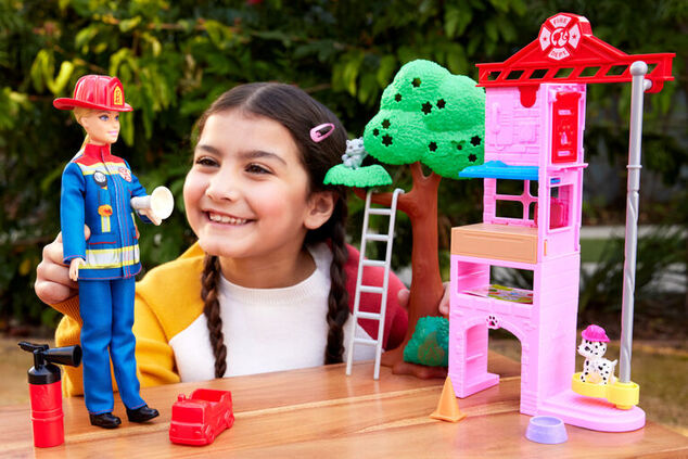 Mattel Barbie Hasičská stanica s bábikou