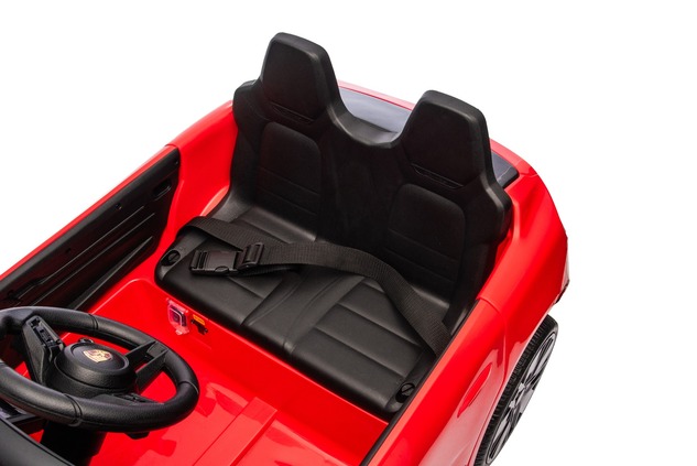 Elektrické autíčko Porsche Macan 12V s pohonom zadných kolies a licenciou (Jednomiestne),