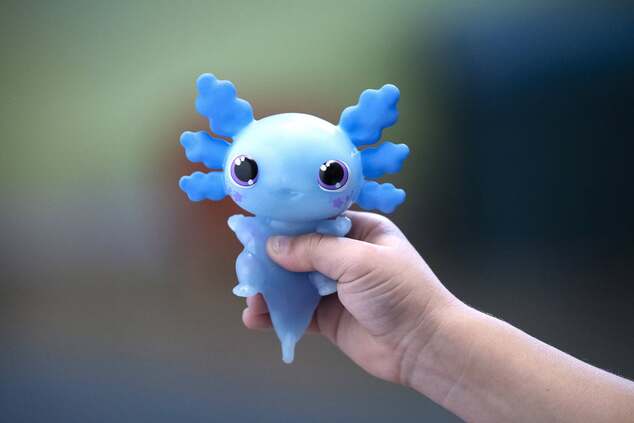 Animagic Svietiaci Axolotl do vody - modrý