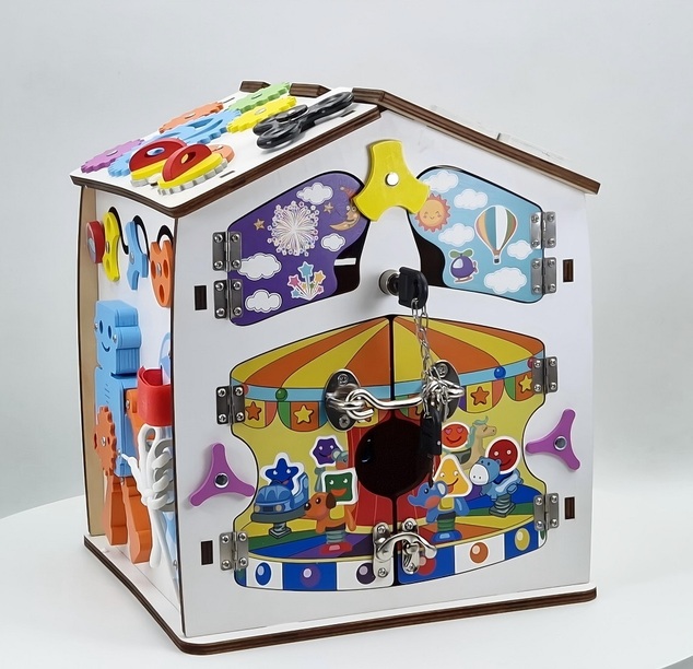 2Kids Toys Activity board Căsuță albă