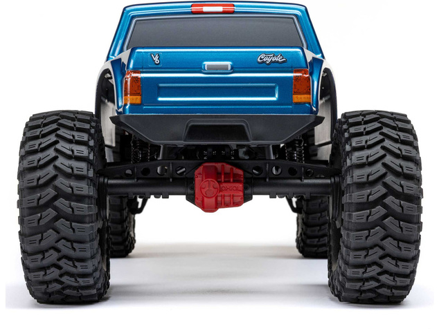 Axial SCX10 III Coyote 4WD 1:10 RTR strieborný