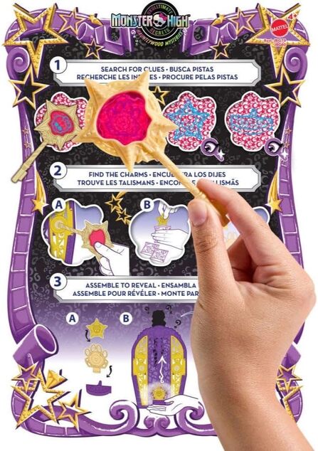 Mattel Monster High Skulltimate secrets Clawdeen Wolf, skriňa a príslušenstvo,19 prvkov