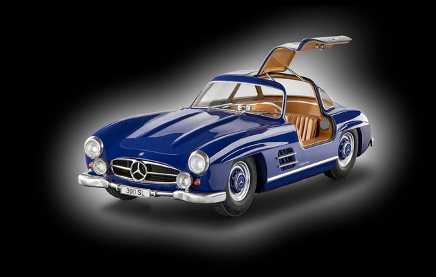 Gift-Set avto 05614 - Mercedes-Benz 300 SL (100. obletnica) (1:24)