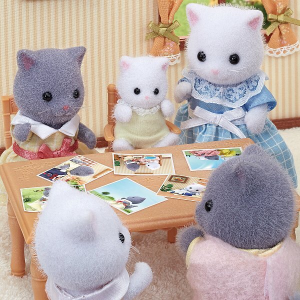 Sylvanian Families Baby perzská mačka