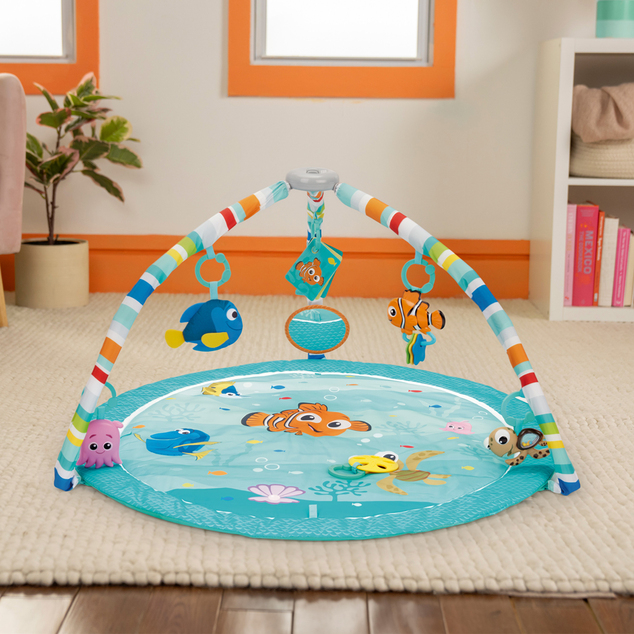 BRIGHT STARTS Tapis de jeu pour le développement moteur et sensoriel Finding Nemo POP 'N Wiggle™, 0m