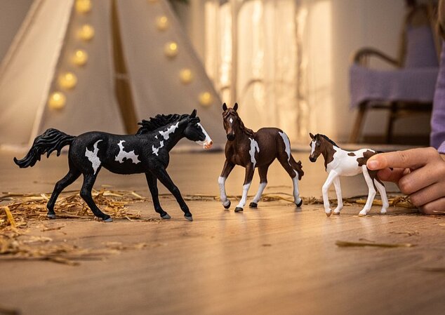 Schleich Zvieratko - Žriebä paint horse