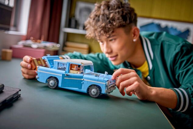 LEGO® Harry Potter™ 76470 Kúzelné lietajúce auto Ford Anglia™