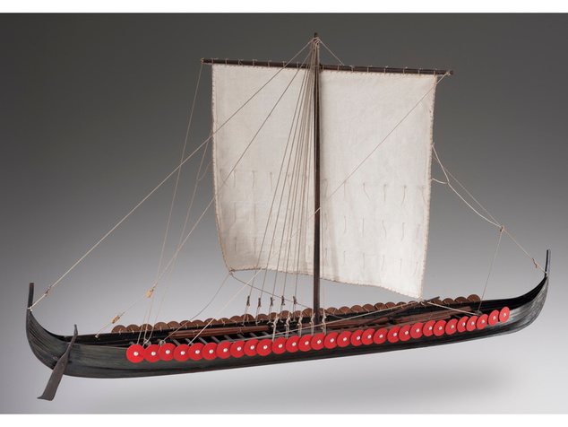 Dušek Vikingská predĺžená loď 1:72 kit