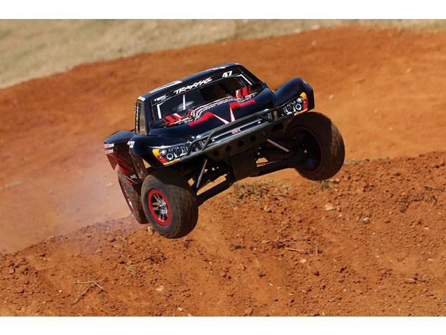 Traxxas Nitro Slayer 1:8 RTR červený