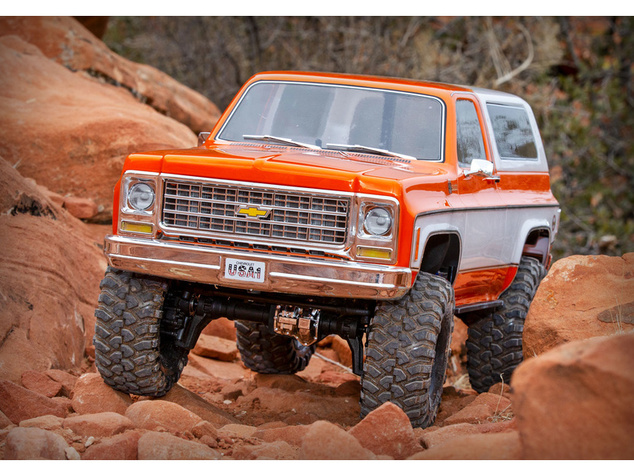 Traxxas TRX-4 Chevrolet K5 Blazer 1979 1:10 RTR čierna