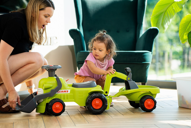 Falk odrážadlo/chodítko traktor s nakladačom, bágrom a vlečkou 912N Class