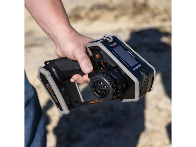 Spektrum DX Rugged+ 12CH DSMR+, SR615