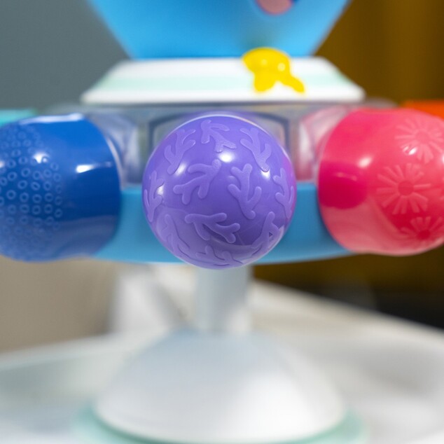 BABY EINSTEIN Opus Spin &amp; Sea™ 3 m+ érzékelő polip játék tapadókoronggal