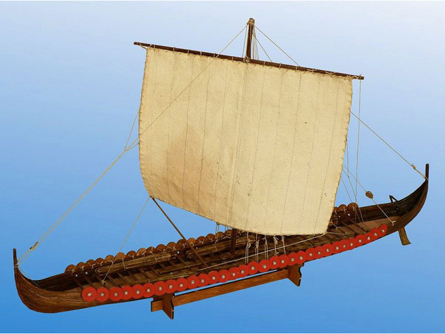 Dušek Vikingská predĺžená loď 1:72 kit