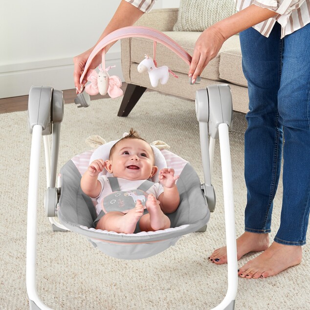 Hojdačka s melódiou Flora the Unicorn™ 0m+, do 9kg