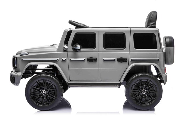 Auto elettrica Mercedes G580 12V, grigio, telecomando 2,4 GHz, Bluetooth, USB / S