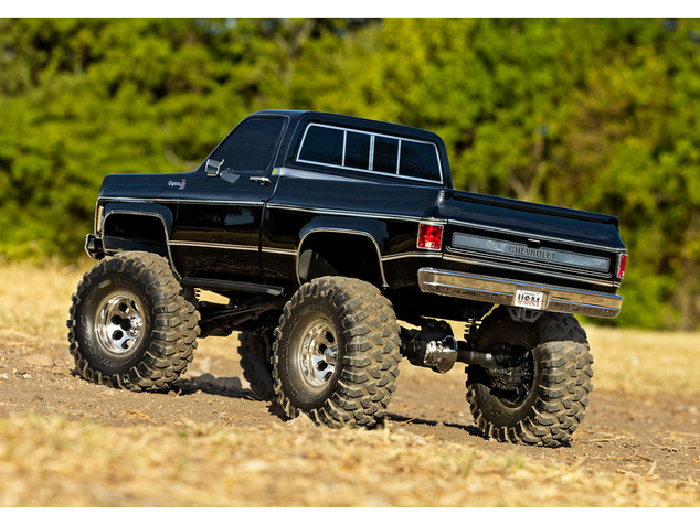 Traxxas TRX-4 Chevrolet K10 1979 1:10 RTR strieborný